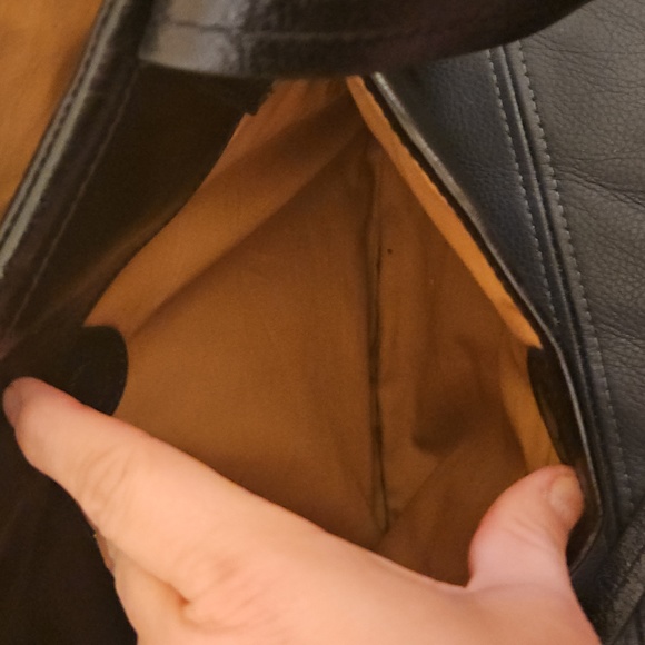 Hobo International Black Shoulder Bag Tote - Picture 10 of 13